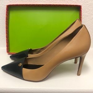 Sz 10 — Tory Burch Crawford Pump Honey Wheat/Black